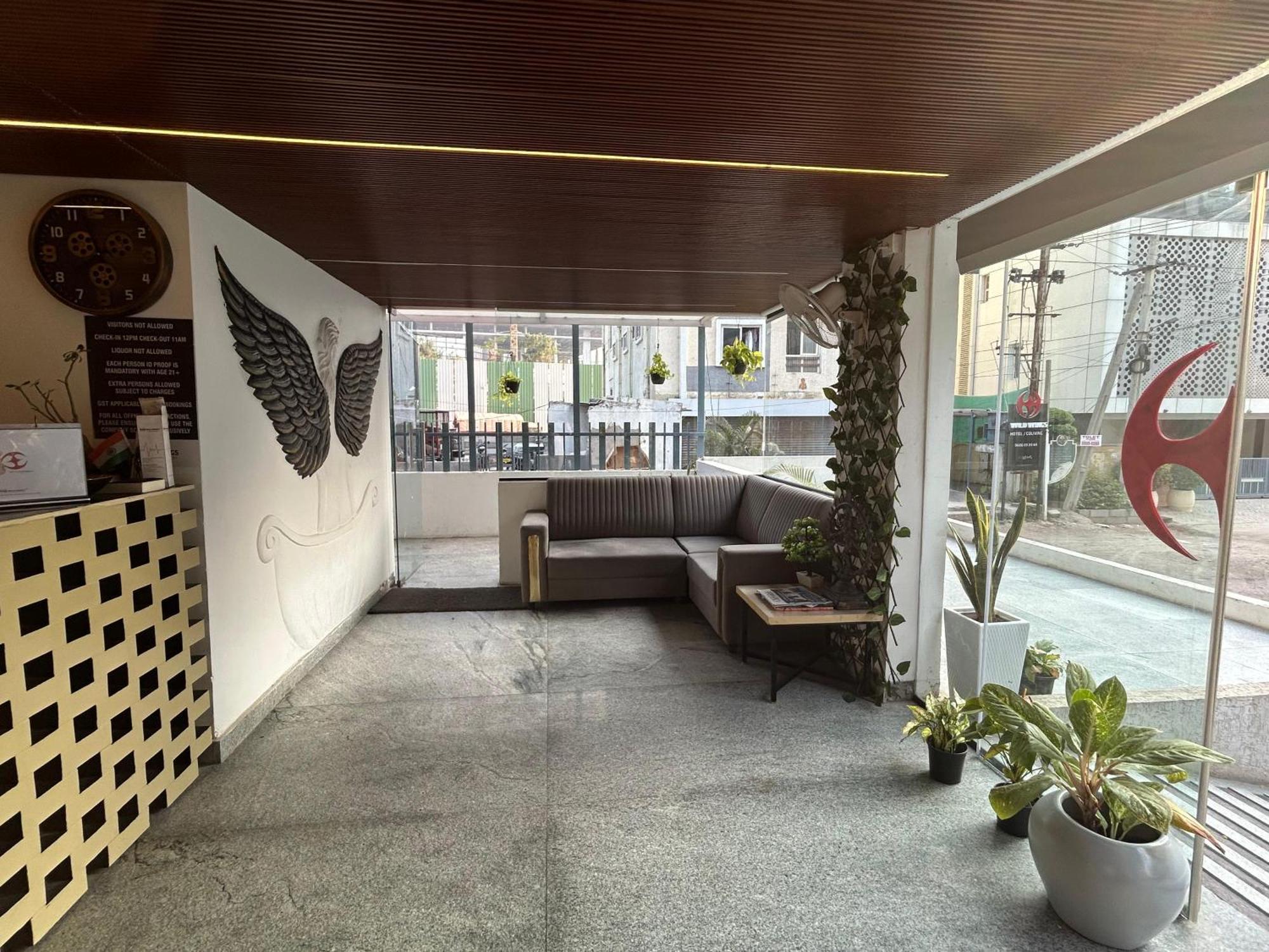 היידראבד Wild Wings Premium Hotel מראה חיצוני תמונה